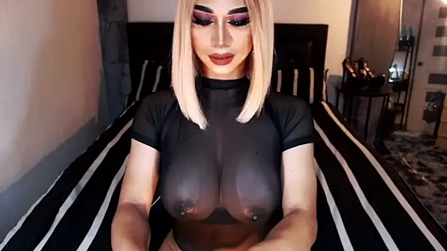 MassiveCockxMistress online show from May 2, 1:42 am