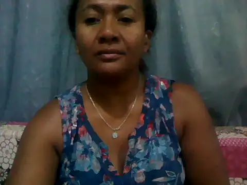 sexyladii online show from April 29, 4:42 pm