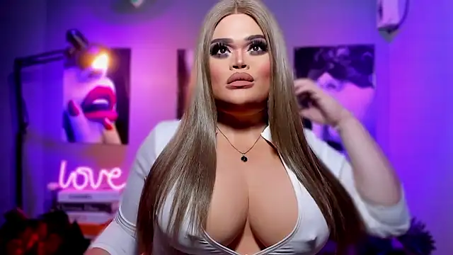 BelindaLovex online show from September 25, 6:17 pm