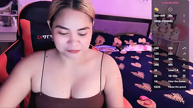 yenyen  online show from July 14, 1:39 am