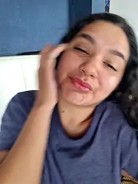 blerstefan1 online show from October 2, 1:38 pm