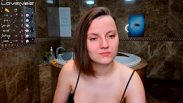 MelindaTin online show from October 19, 12:12 am