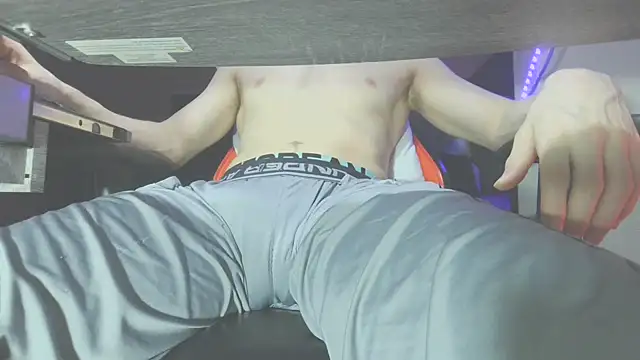 Dick and muscles online show from September 18, 4:22 am