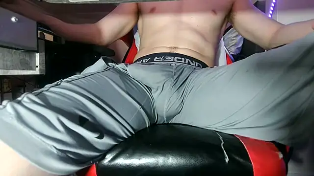 Dick and muscles online show from November 6, 2:28 am