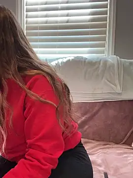 jaseyrae online show from April 21, 3:41 pm