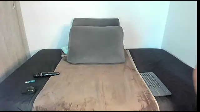 AmeliPonce online show from June 14, 3:34 pm