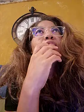 mila38 online show from November 24, 9:39 pm