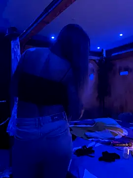 Etwas neugierig online show from October 2, 2:55 pm