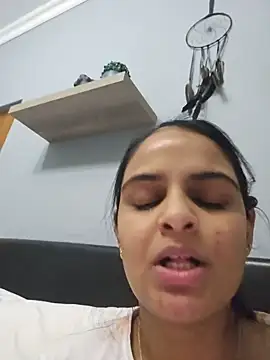DirtySnowball69 online show from July 6, 10:23 pm