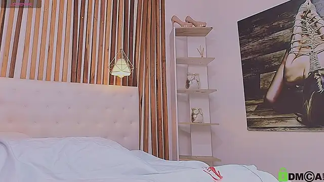 valerie lya online show from April 14, 12:38 pm