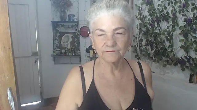 FunnyGrandma online show from July 19, 8:33 pm