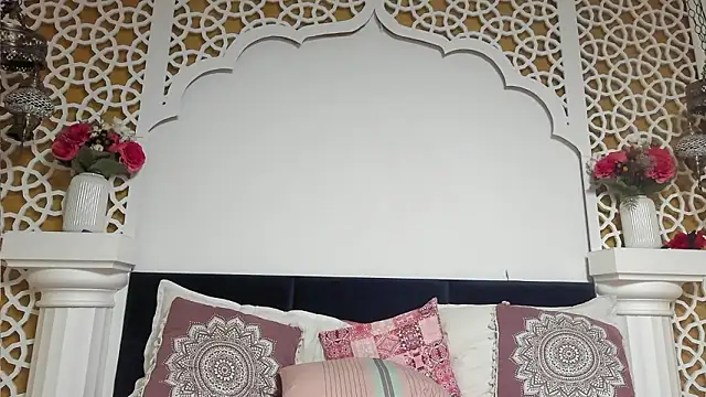 AleshaArabian online show from February 16, 5:07 am