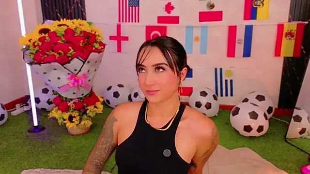 EmmyEvans1 online show from July 12, 7:36 pm
