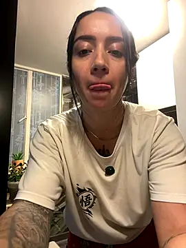 EmmyEvans1 online show from September 22, 11:58 pm