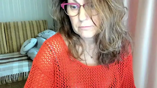 lauraoven online show from October 14, 9:23 am