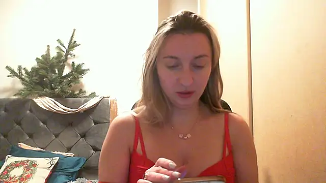 SusanCurt online show from January 7, 6:00 pm