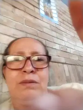 LaGochis07 online show from April 16, 9:39 pm