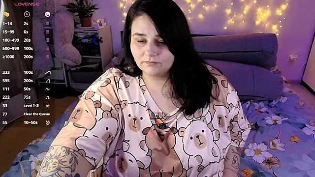 naughtykiss online show from March 22, 6:36 pm