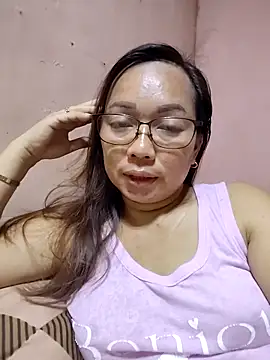 asianwet4u online show from April 8, 6:37 am