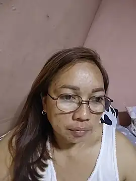 asianwet4u online show from May 31, 6:30 am