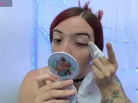 ninaa fox online show from March 24, 4:12 pm