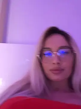 mollyxxx online show from October 3, 2:49 am