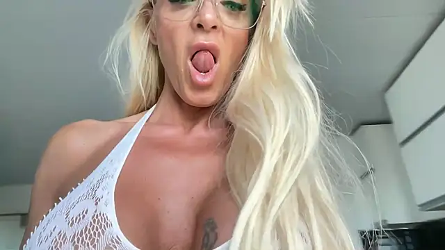 Reyna63 online show from February 6, 8:56 pm