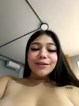 Alyshanon18 online show from September 21, 11:03 pm