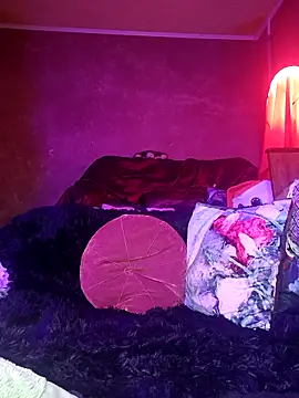 Xelenaxcbbs online show from October 12, 9:06 pm