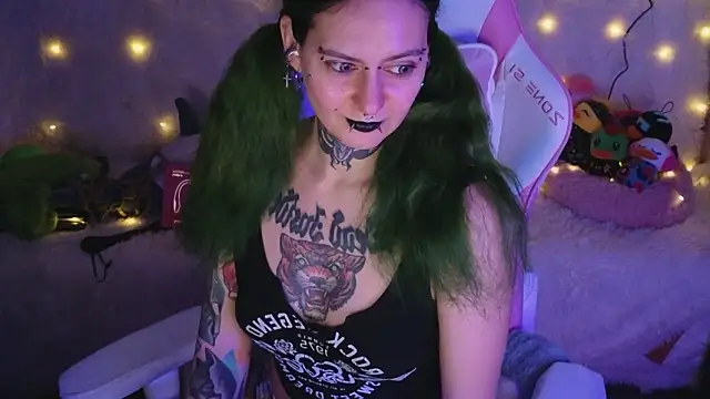 Ginger Stay online show from March 6, 1:06 pm