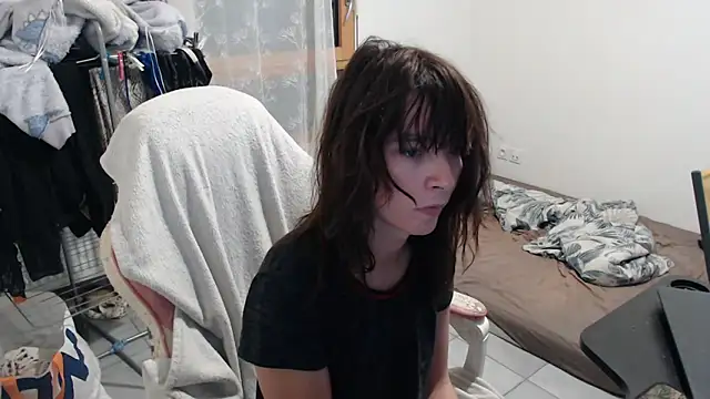 missthon0 online show from September 25, 11:09 am