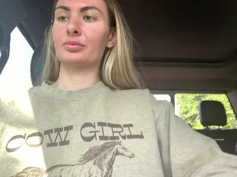 Alyssa rhoades online show from July 21, 4:30 pm