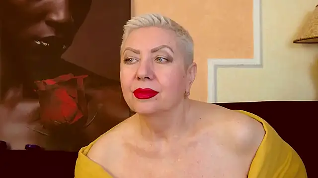 LadyPosh online show from October 10, 9:31 pm