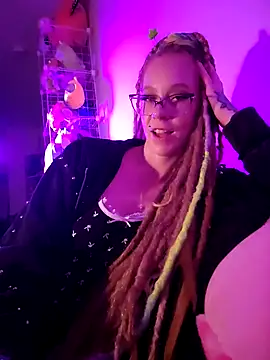 LucidLucy online show from October 11, 10:42 am