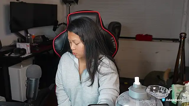 Bubbleliyah online show from October 10, 4:17 am