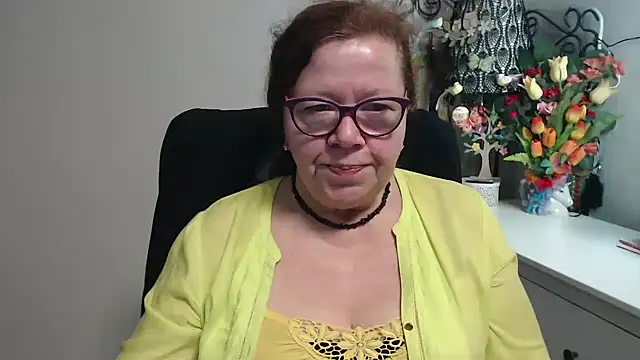 Adelewildx online show from March 2, 4:23 am