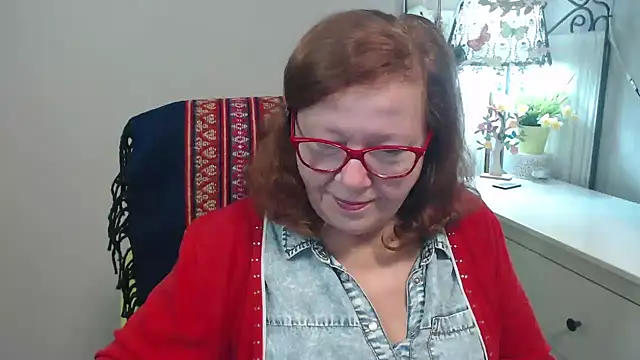 Adelewildx online show from October 9, 3:43 am