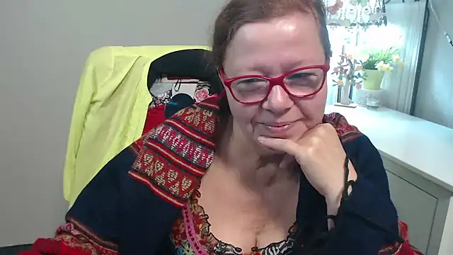 Adelewildx online show from October 6, 3:12 am