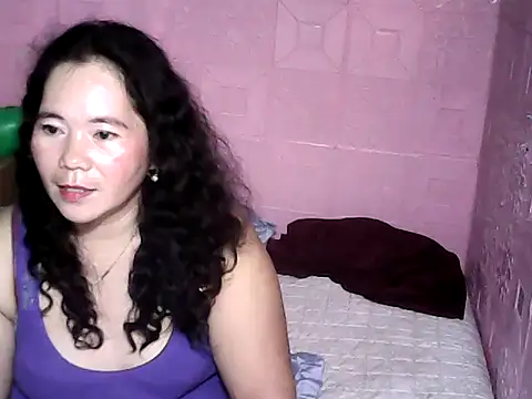 hotpusie 4u online show from September 20, 11:25 pm