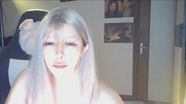 candy cola online show from September 18, 5:39 am