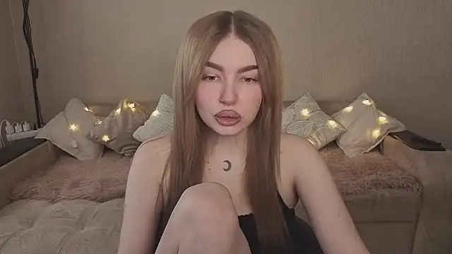 ViolettaLopez online show from March 2, 1:29 pm