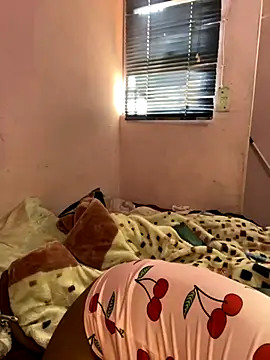 cherryontopy online show from October 13, 7:00 am