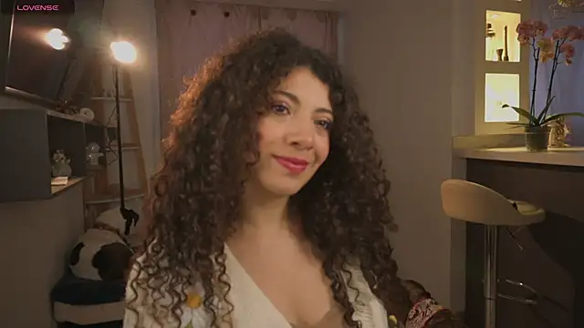 valeria rosses online show from June 1, 10:43 pm
