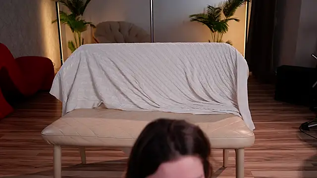 KittyCaitlin online show from April 22, 7:11 pm