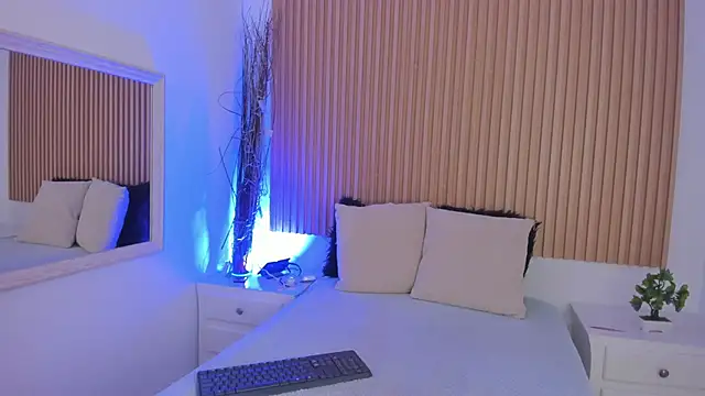 GenesisRuiz online show from February 21, 11:22 am