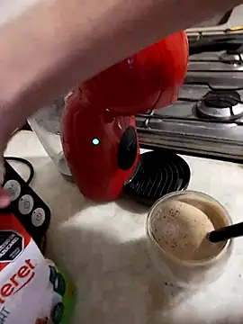 melii2 online show from October 10, 5:23 am