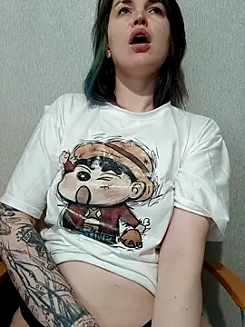 LazyTanukii online show from November 27, 6:49 am