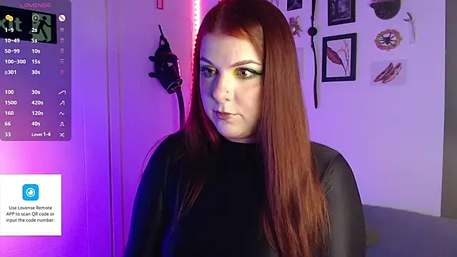 auroralatexprincess online show from October 16, 6:54 pm