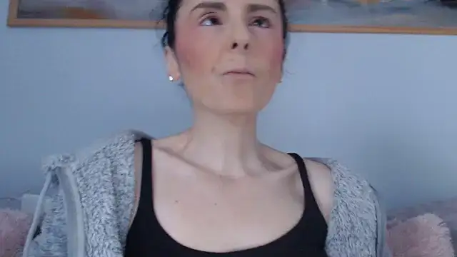 cleophee online show from April 8, 6:04 am