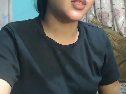 NancyRuvi online show from October 1, 5:07 pm